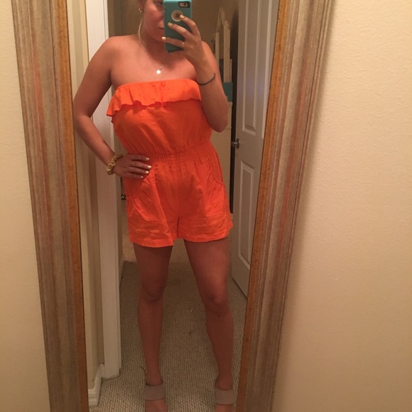 Romper - Picture 1 of 4